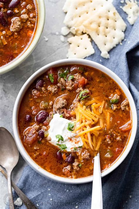 Natasha%27s kitchen chili recipe - May 29, 2015 · Preheat Grill to med/high (400˚F). 2. Combine all marinade ingredients in a small sauce pan. Bring to a simmer then remove from heat. Pour half of the mixture into a ramekin and leave remaining marinade in pan (You’ll brush on half now and brush on remaining marinade after shrimp are grilled). 3. 